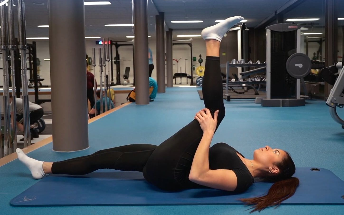 【训练】几个简单实用的拉伸动作