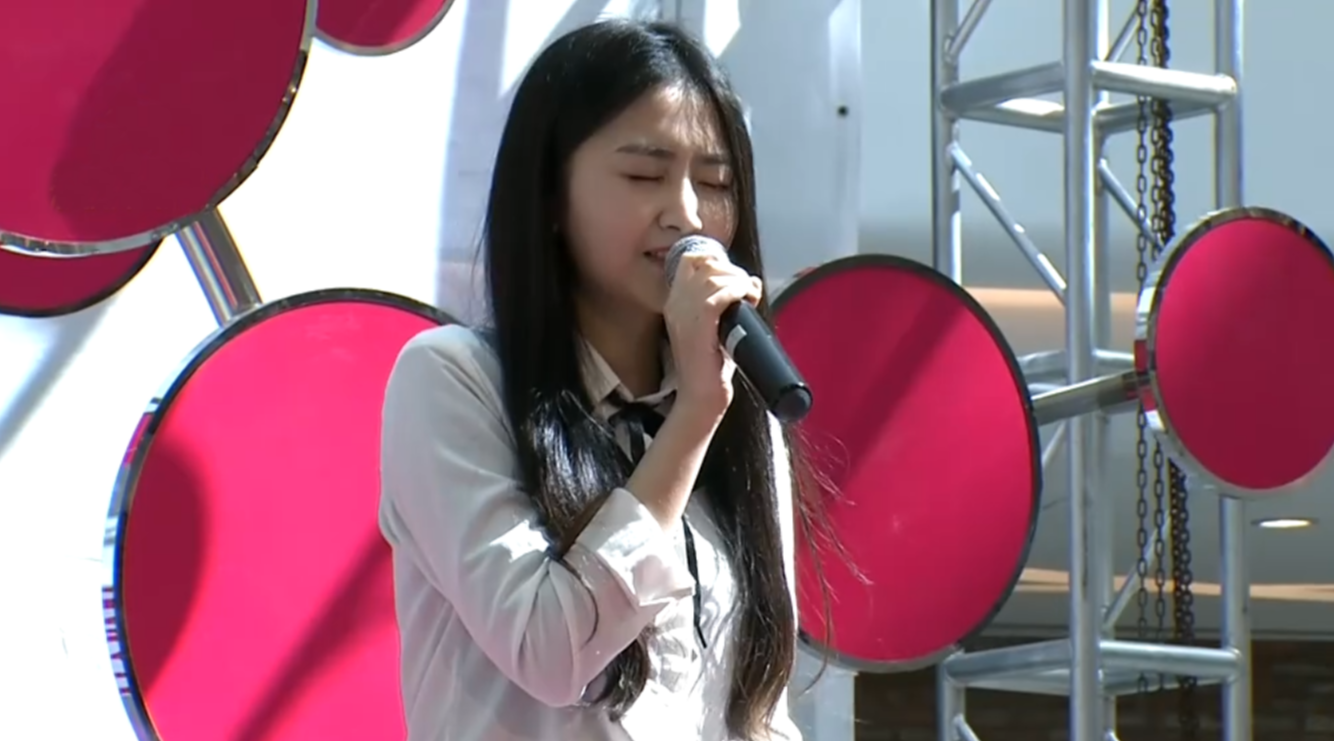 超级女声云南唱区,小姐姐连唱三首歌曲,终于打动了朱桦老师
