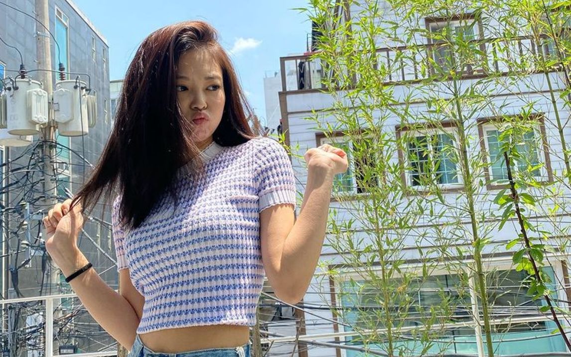 【blackpink】jennie在美秋里的可爱剪辑