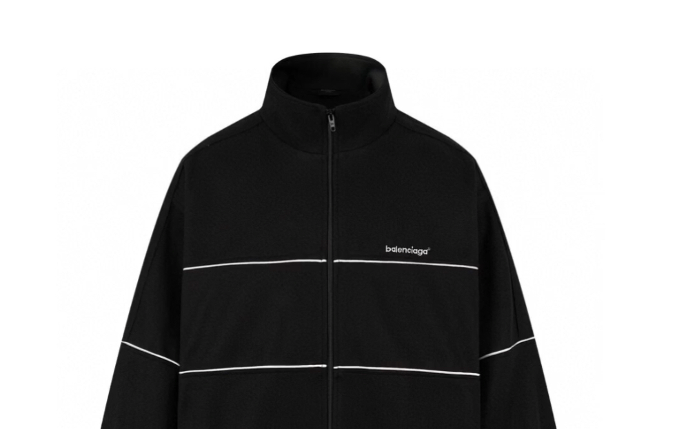 说一下高仿balenciaga巴黎世家刺绣羊绒外套