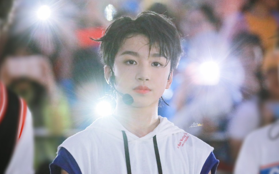 13岁奶苟帅炸天boystory苟明睿女团舞dalladalla翻跳直拍ovo