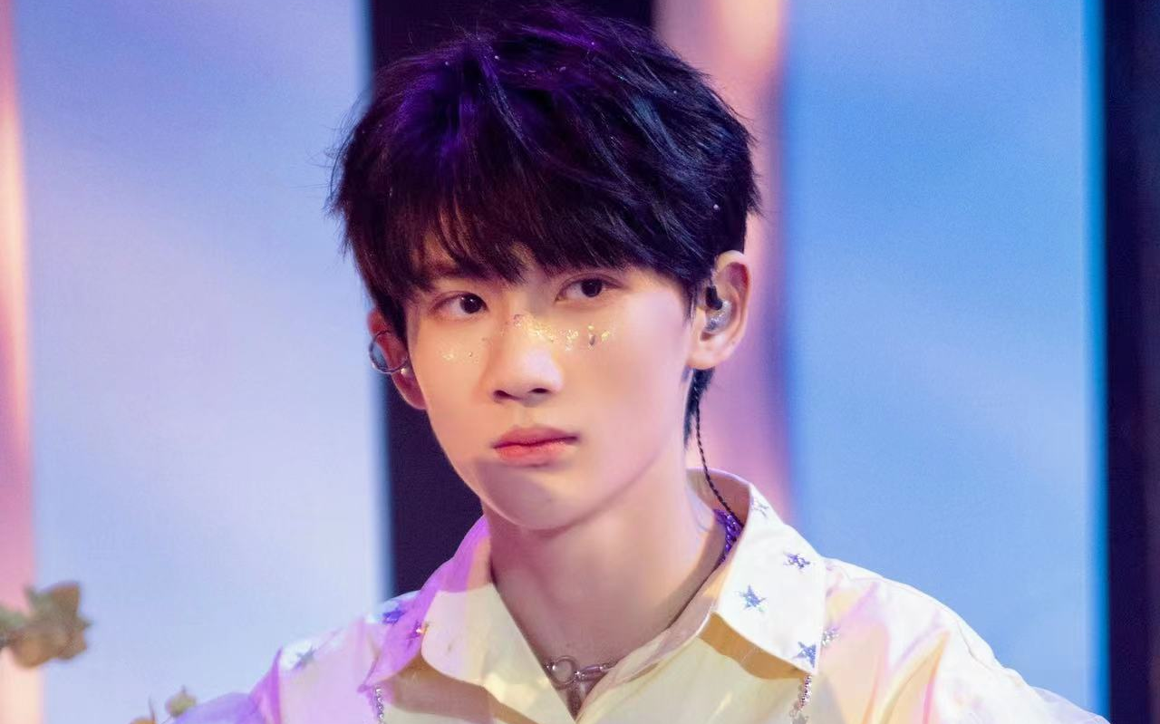 tf家族余宇涵舞台合集22022新年音乐会未完成的约定含个人直拍持更