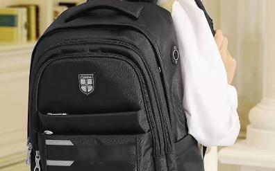 剑桥大学初中生书包男中学生大容量减负背包高中生休闲护脊双肩包
