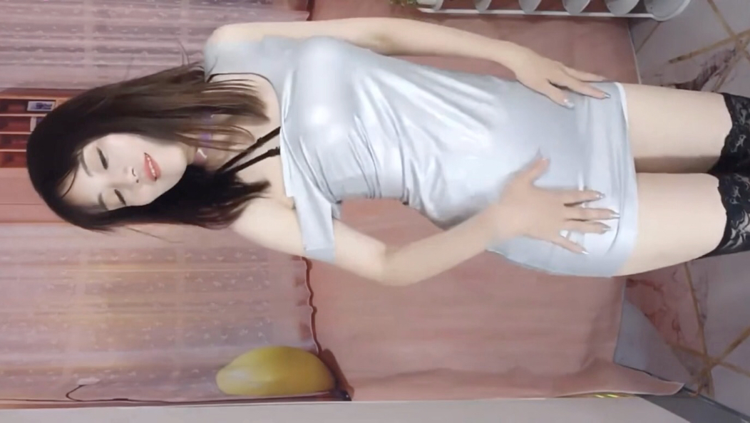 小君