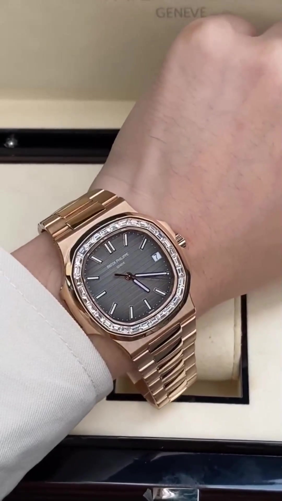 【百达翡丽k金定制】百达翡丽5296r,专业改装,花小钱办大事!