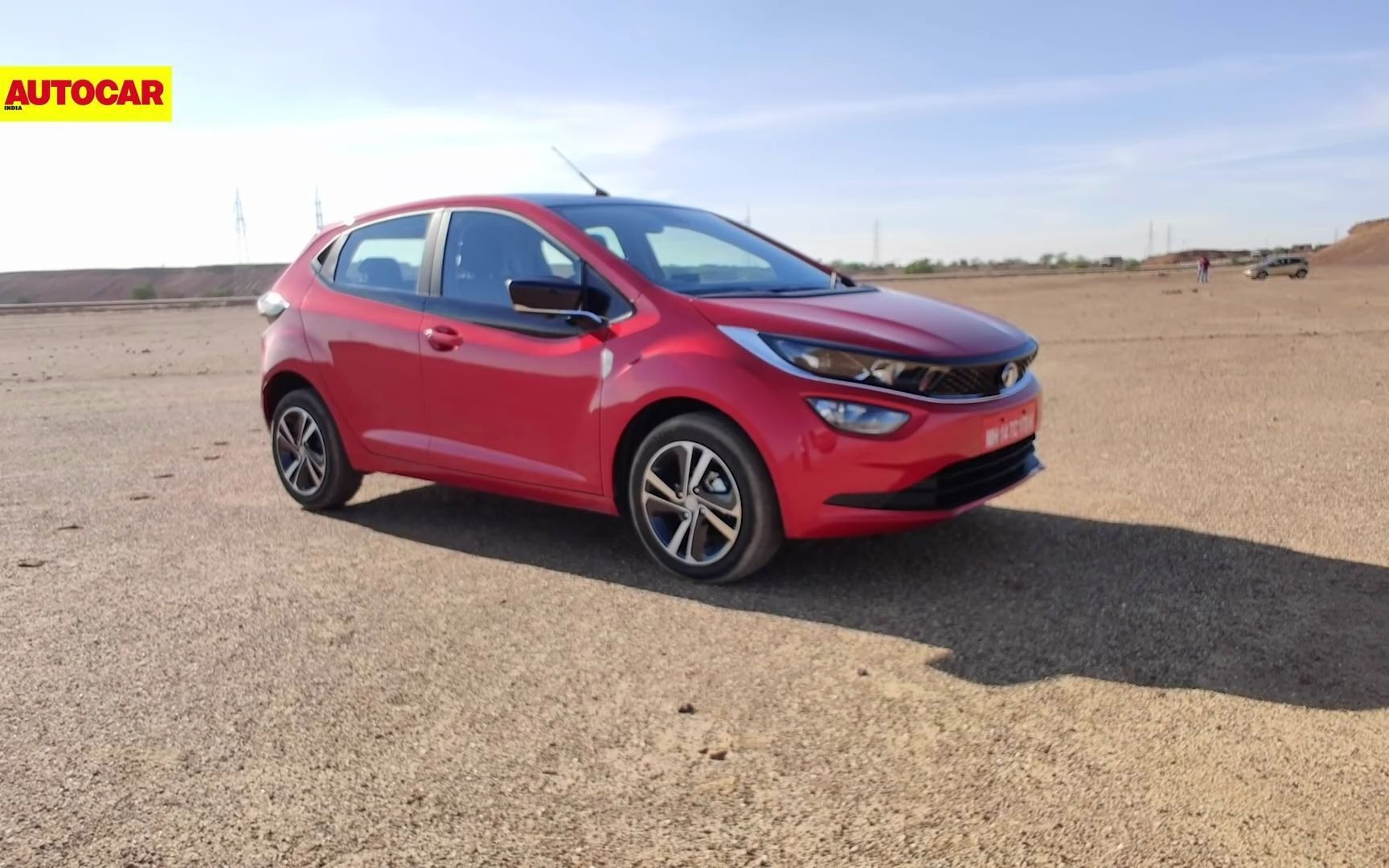 【英语生肉】——印度评测塔塔altroz_哔哩哔哩 (゜