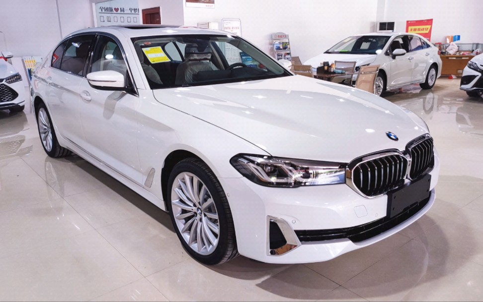 最新2022款bmw宝马530li尊贵豪华套装