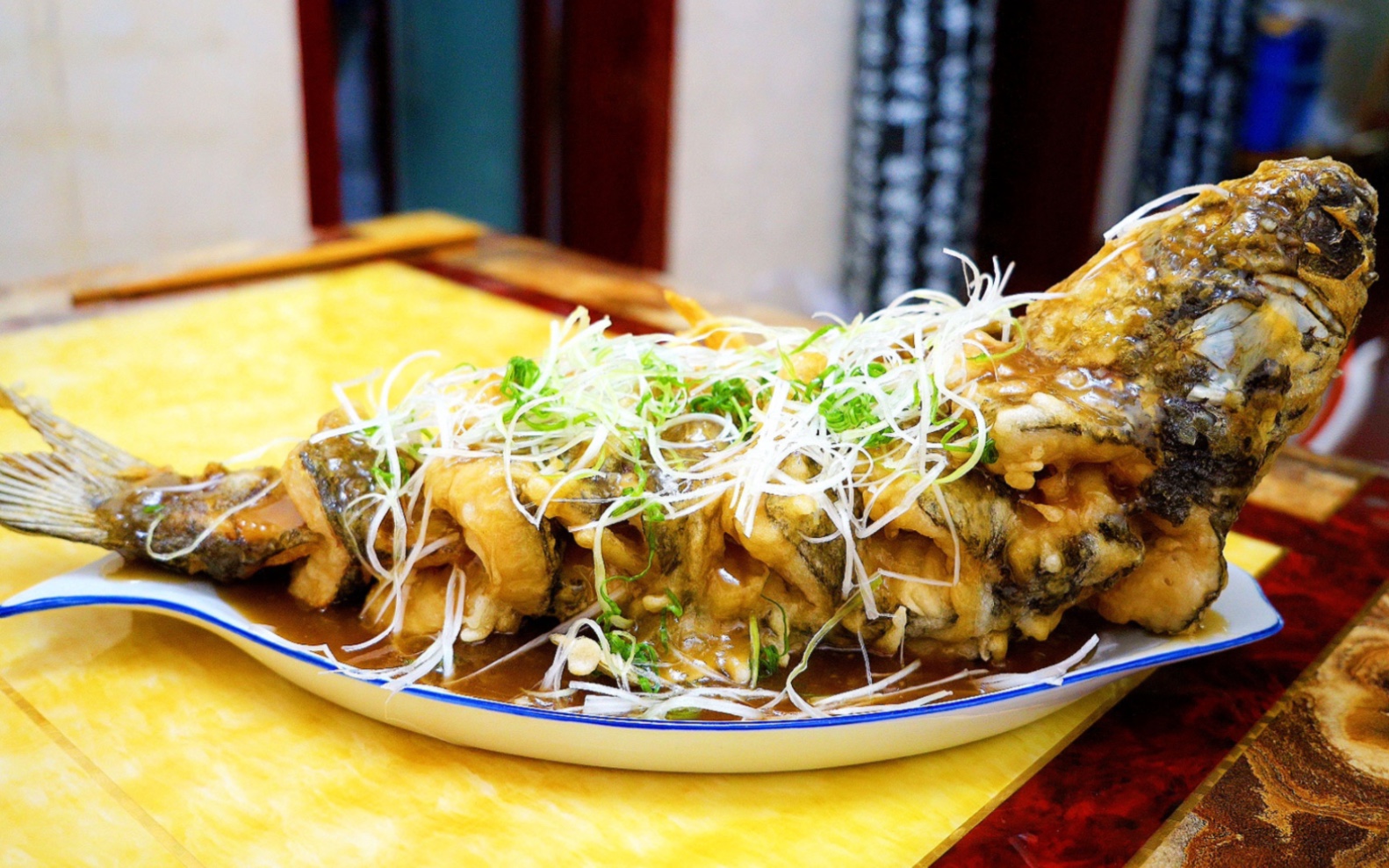 川渝的年夜饭,鱼类肯定是糖醋脆皮鱼