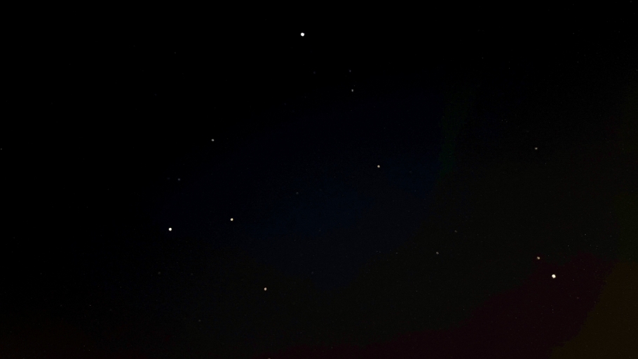 星空(巨烂,凌晨还拍!)手机像素堪忧