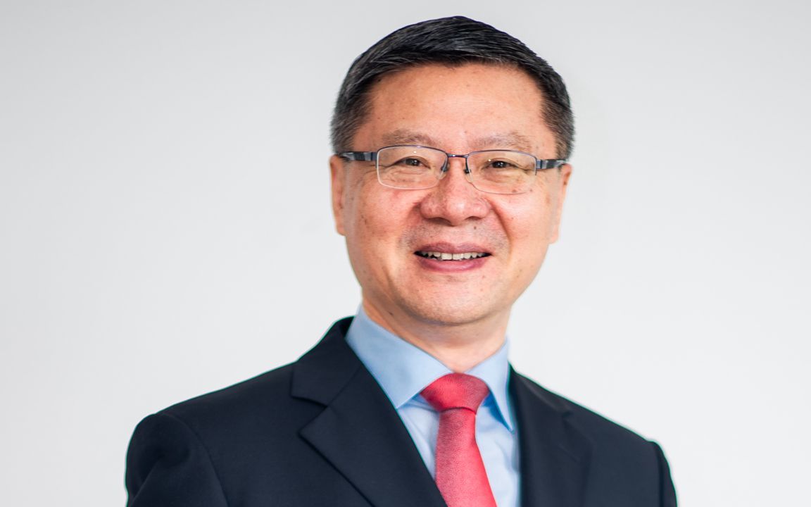 复旦大学张维为:防疫中强调意识形态的做法,给很多国家造成损害