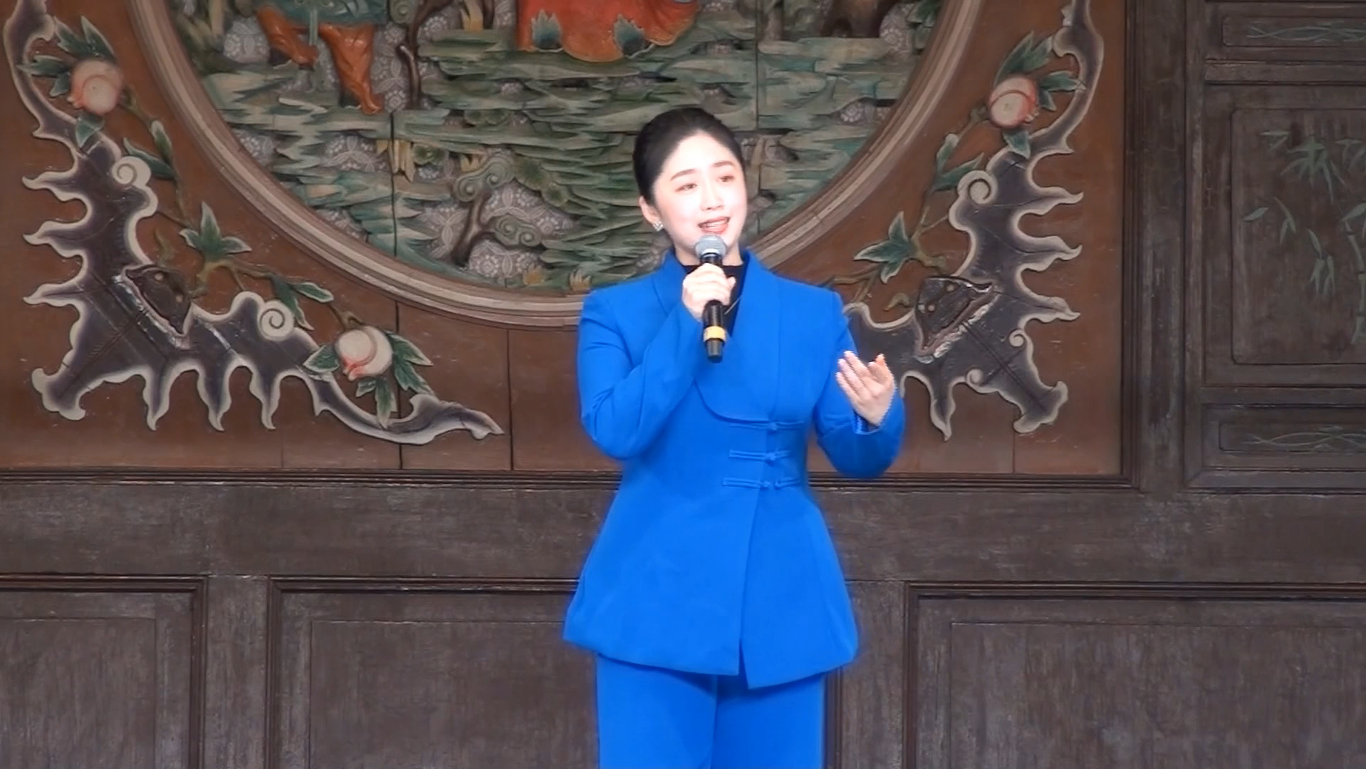天津京剧院优秀梅派青衣演员闫文倩演唱【玉堂春】选段.