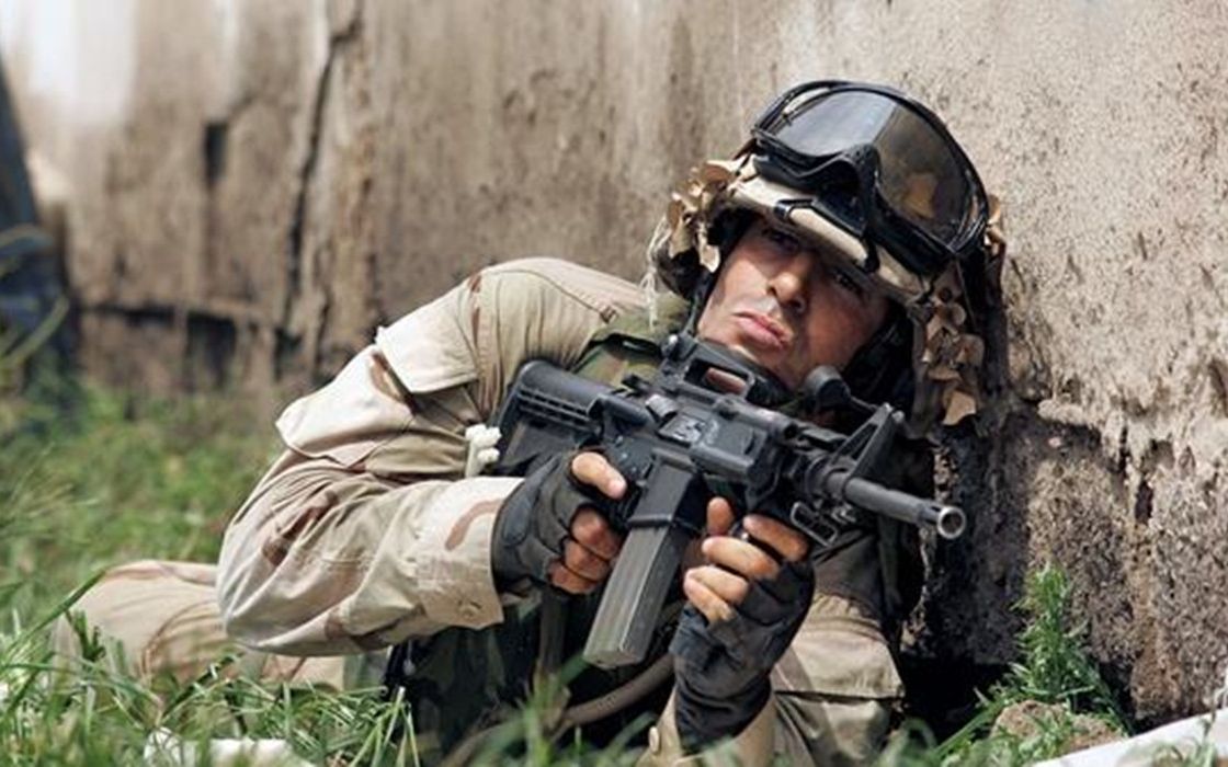 【美剧】杀戮一代,马润第一师侦察营的伊拉克战纪之攻占机场