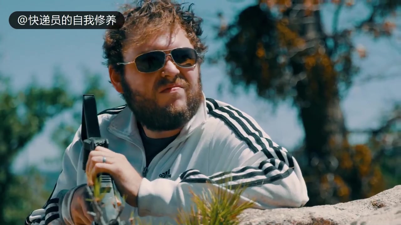 史上最高能的真人版吃鸡来了!不看绝壁后悔