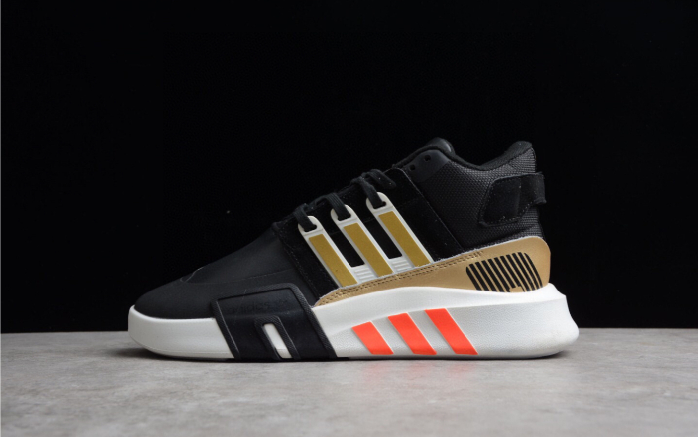 阿迪达斯二代 adidas eqt bask adv v2 黑金白网纱复古运动鞋货号fw