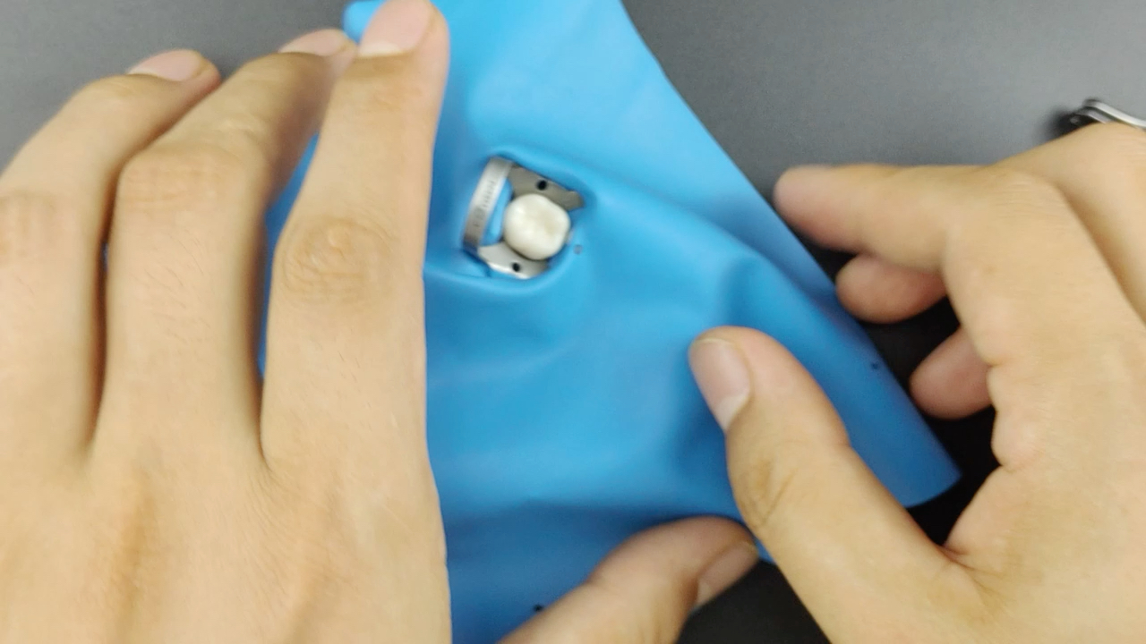 康田正# #橡皮障术区隔离技术# 上障方法之一 "翼法上障"