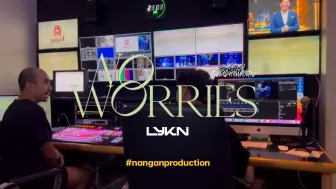 Video herunterladen: 【LYKN】沉浸式导播  No Worries 现场