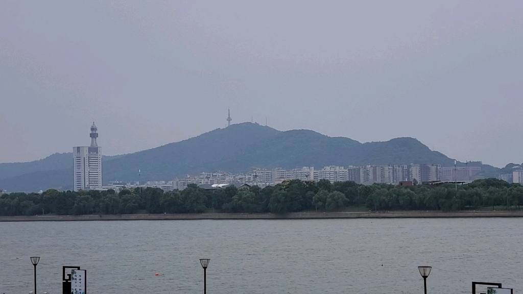 湖南风水宝地长沙风水大师无量子谈湘江龙脉岳麓山风水哔哩哔哩bilibili