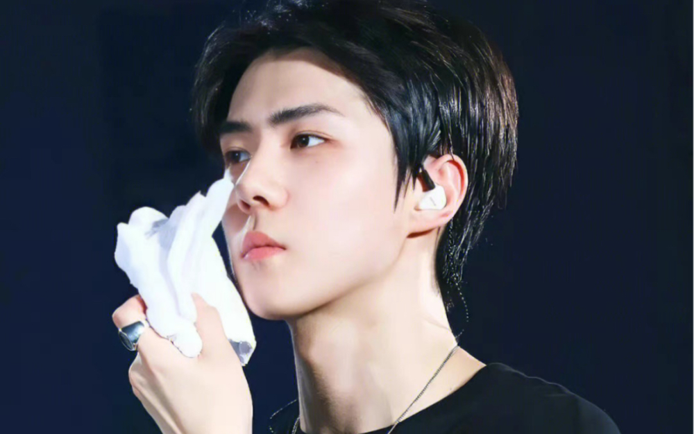 吴世勋这不容置疑的颜值