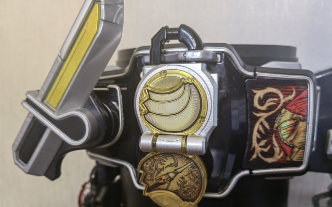 铠武dx香蕉锁种巴隆面板