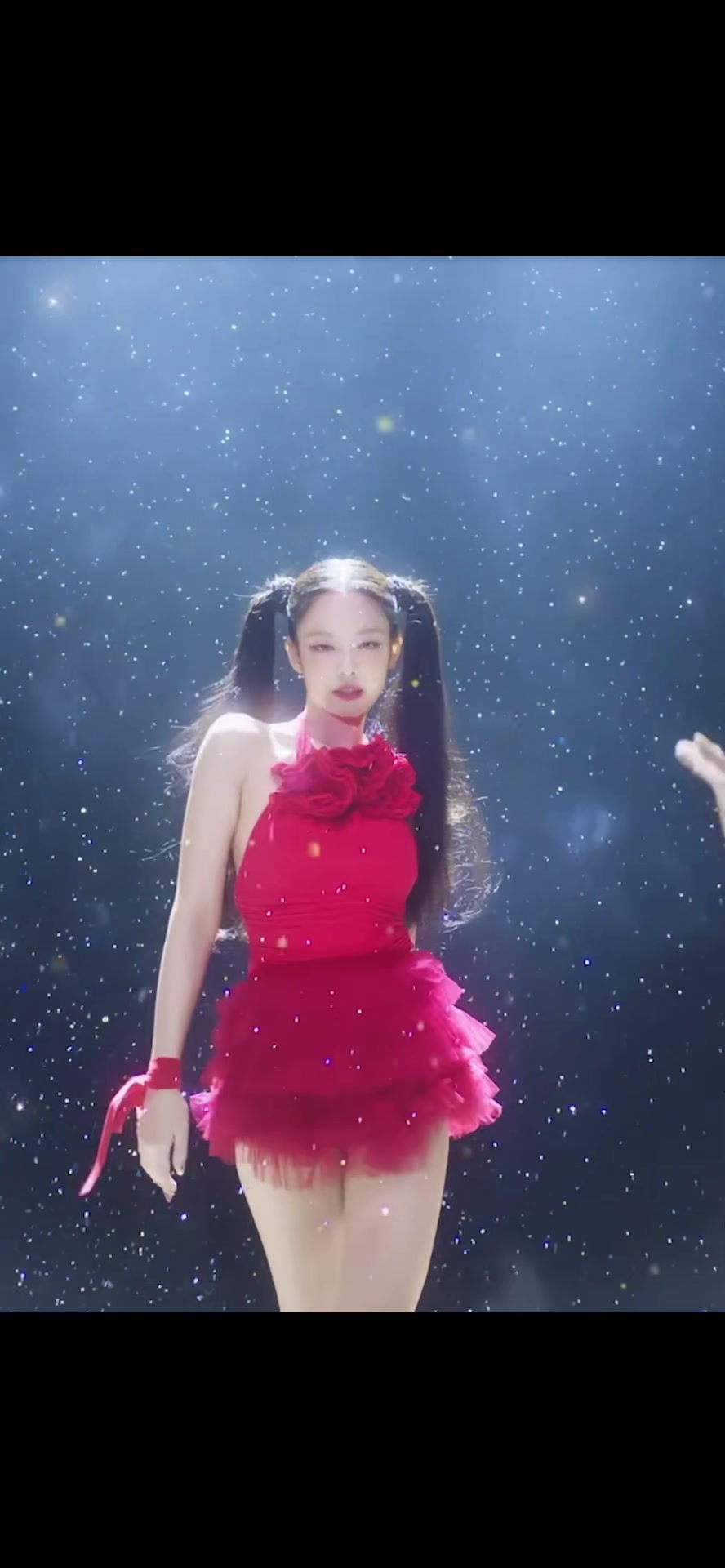 you & me jennie performance video 78159599