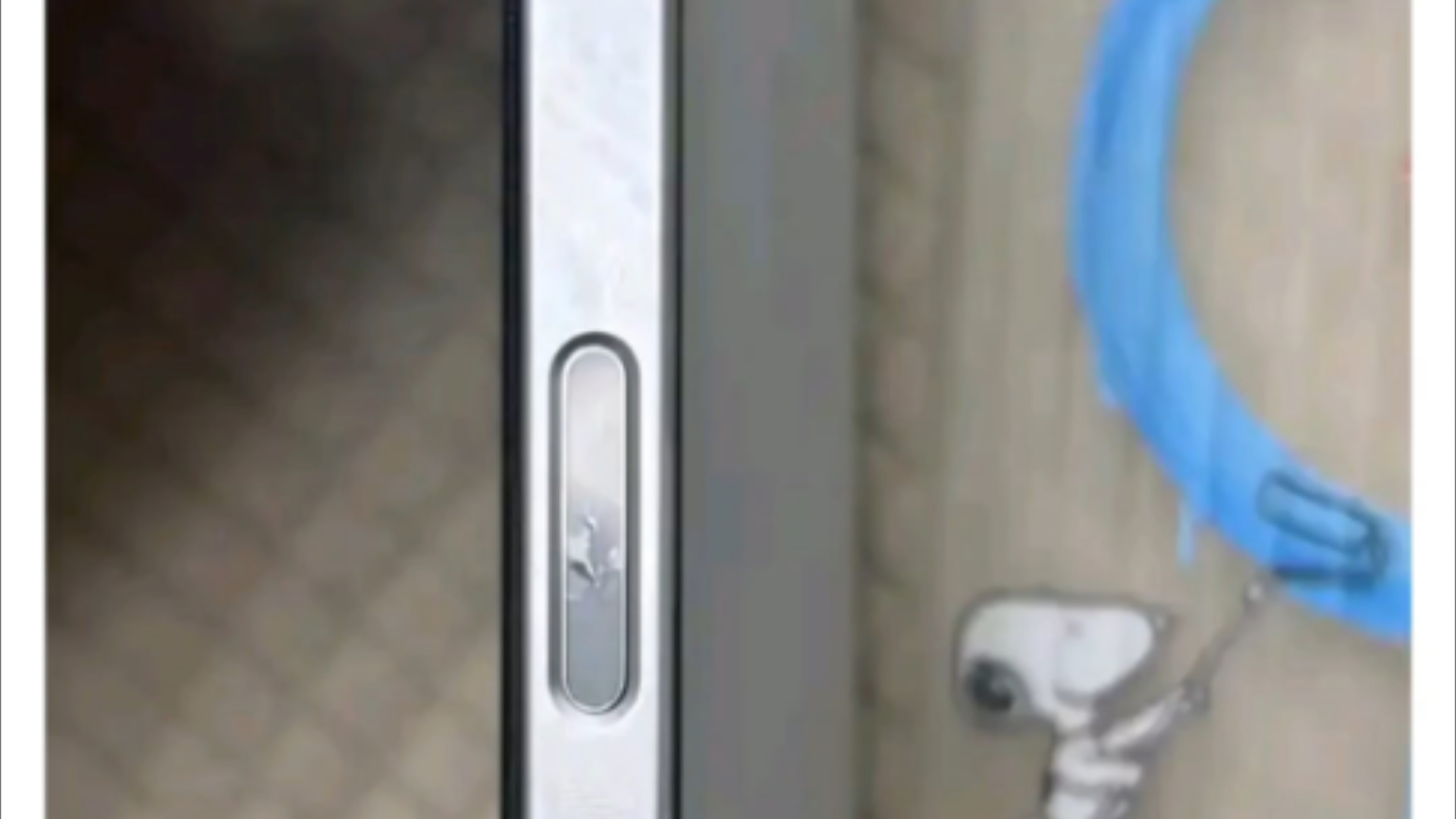 iphone16拍照按键的第一批受害者已经出现