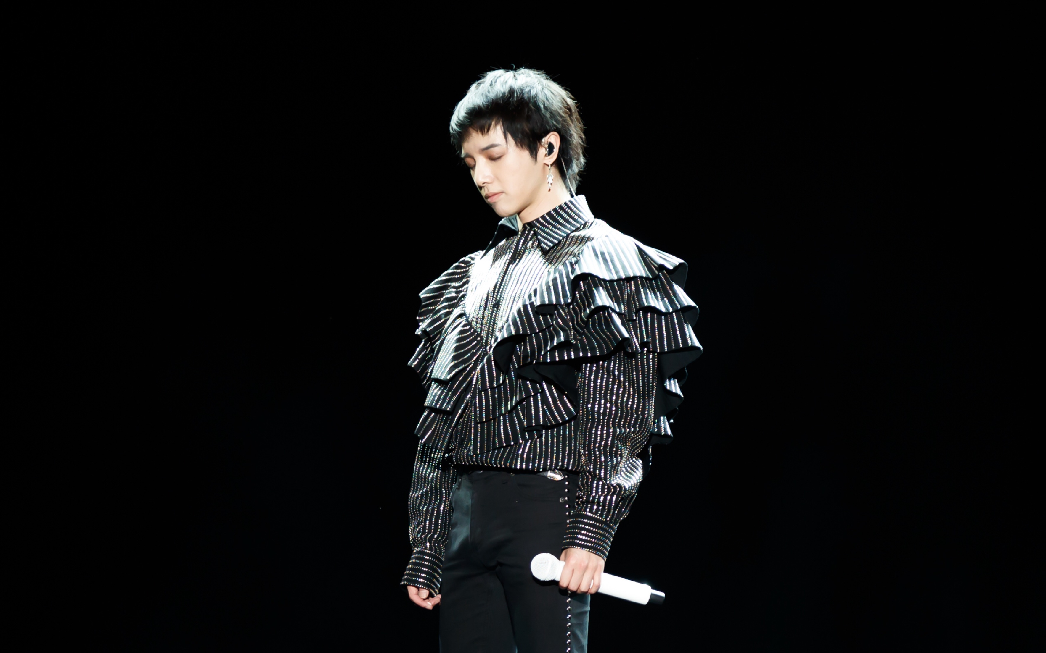 【饭拍】华晨宇《我》20180909鸟巢火星演唱会(高音质超清画质)