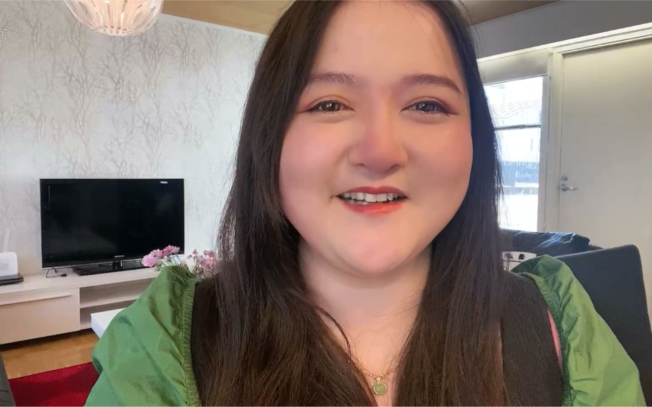 【雨琪在芬兰】220512直播录屏(中)