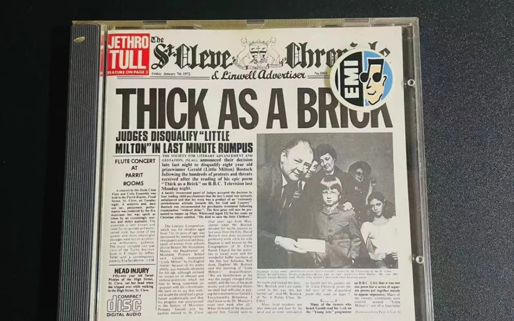 【开箱】封面是张报纸?著名前摇专辑,thick as a brick-jethro tull