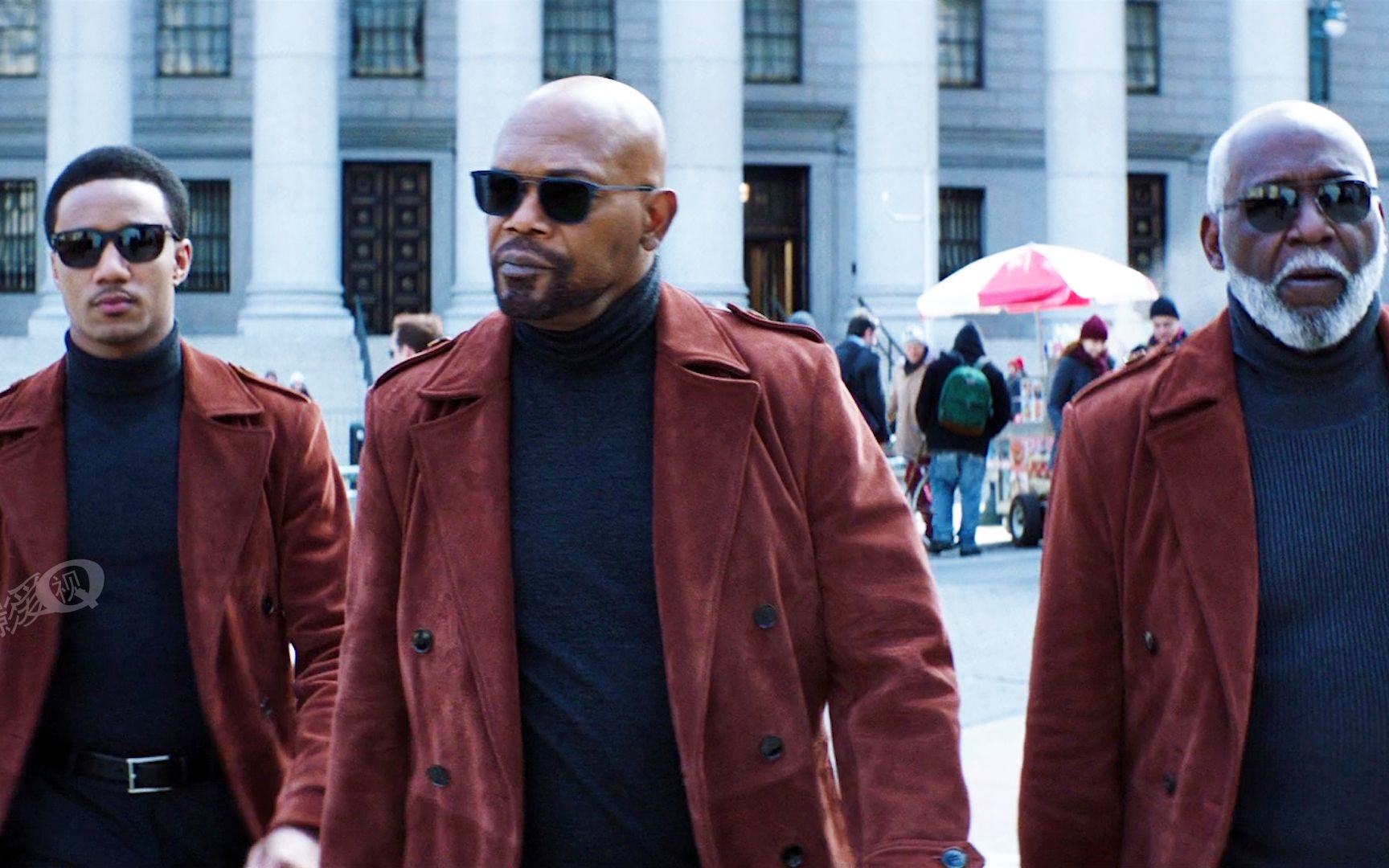 "妈惹法克侠"儿子被揍,为报仇只好单枪灭黑帮_哔哩哔哩_bilibili