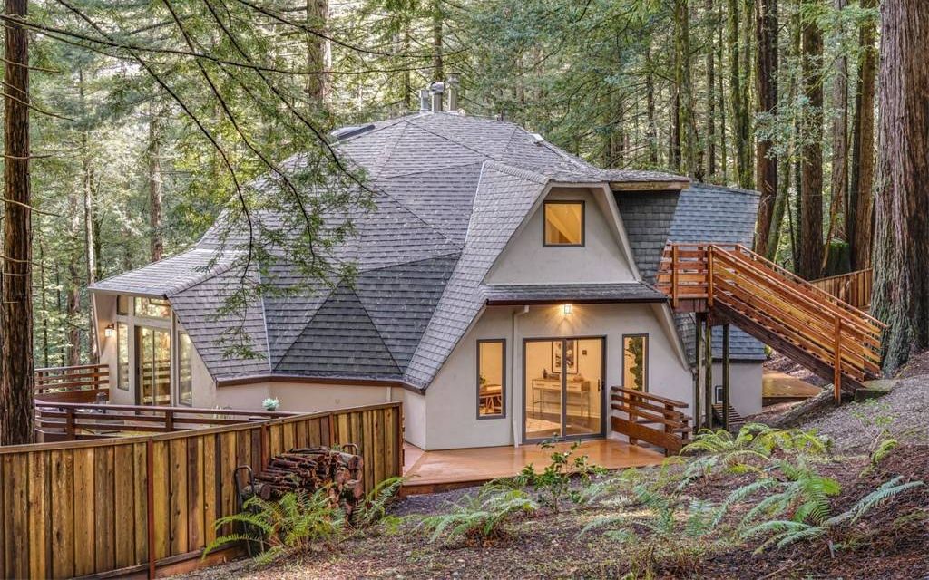 豪宅欣赏-在加州伍德赛德的一座造型独特的林中度假别墅|1089 t