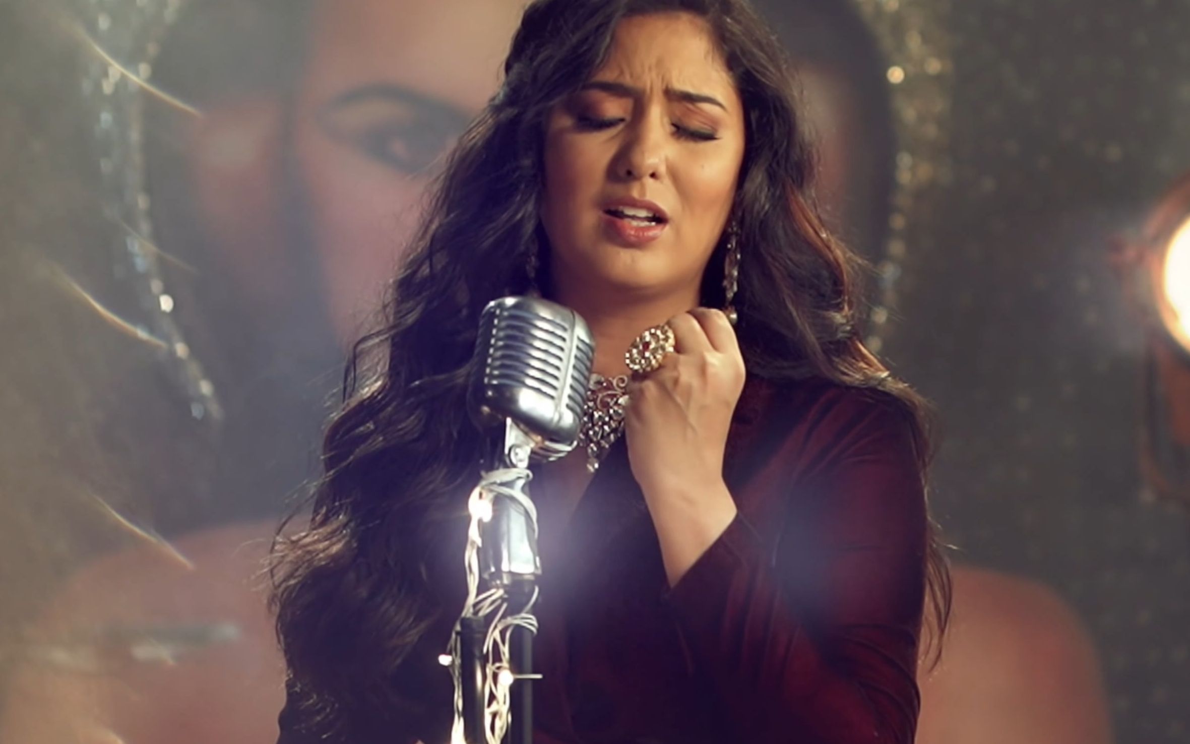 印度电影《我的小情人》jawaani jaaneman 歌舞 04 mere baabula feat