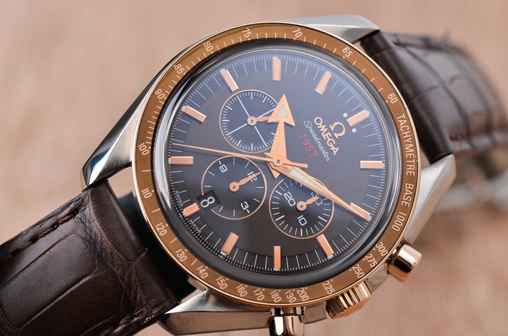 18k玫瑰金表圈超薄阔剑1957】品牌:欧米茄 omega系列:超霸1957阔剑