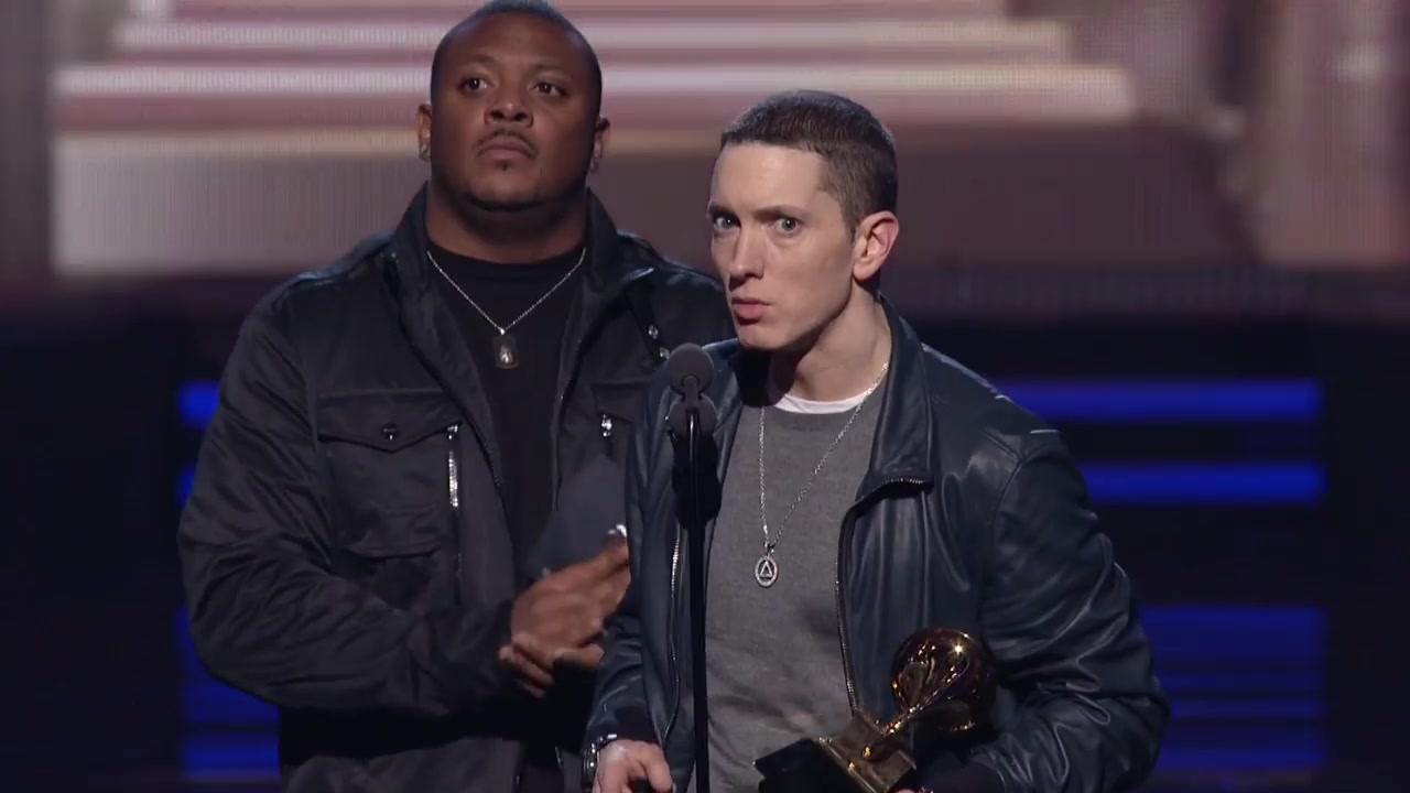 53届格莱美,阿姆获得最佳饶舌专辑大奖best rap album