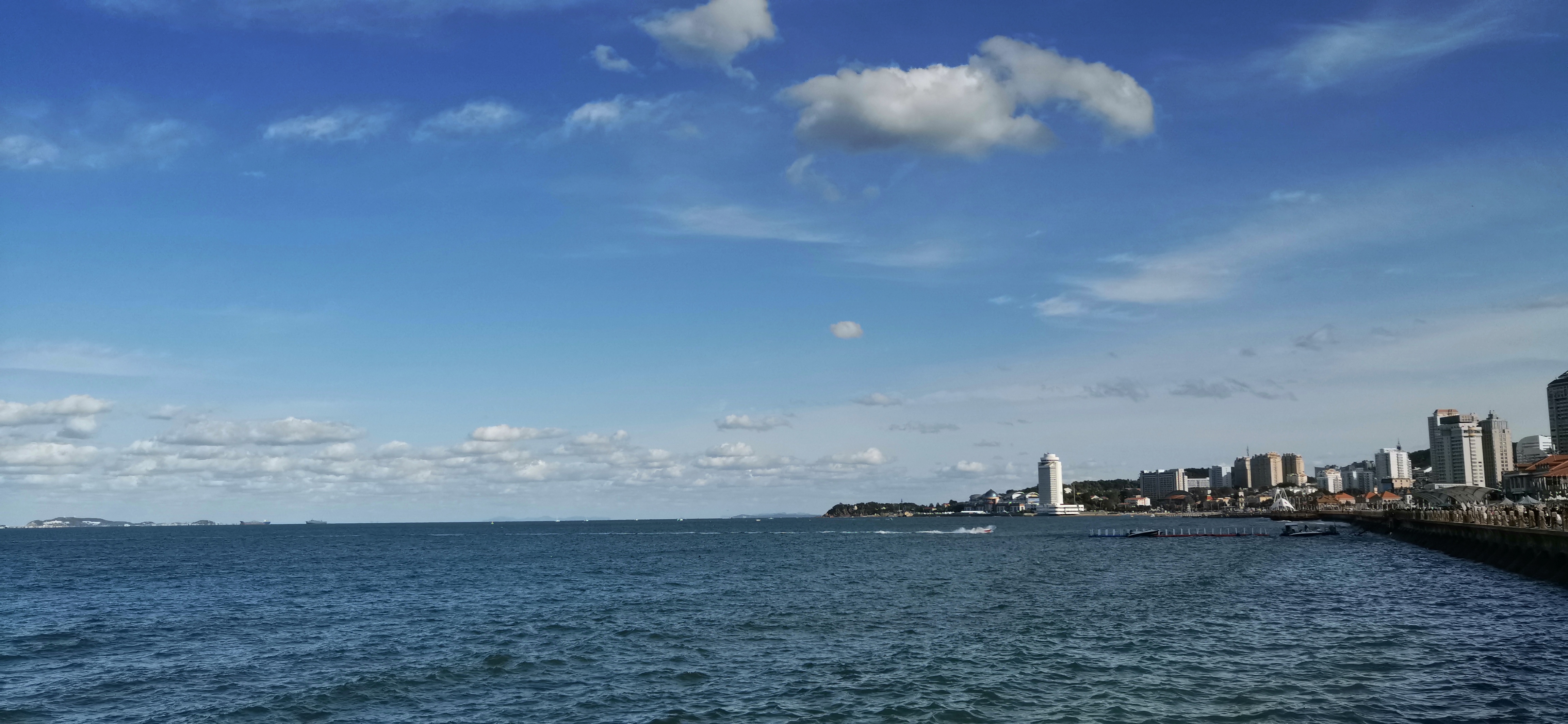 想回烟台家里,面朝大海,春暖花开,你想去哪里?