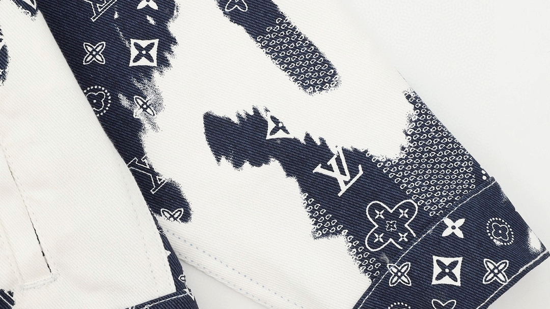 高仿louisvuitton/路易威登 腰果花牛仔外套定织纱线采