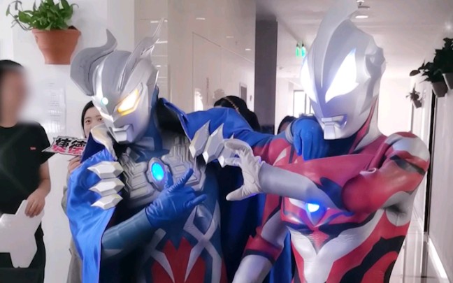 赛罗和捷德的互动太可爱啦!