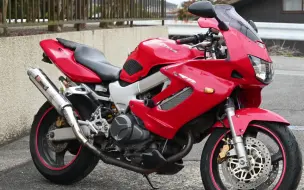 Download Video: 延时动画-VTR1000F 中古車