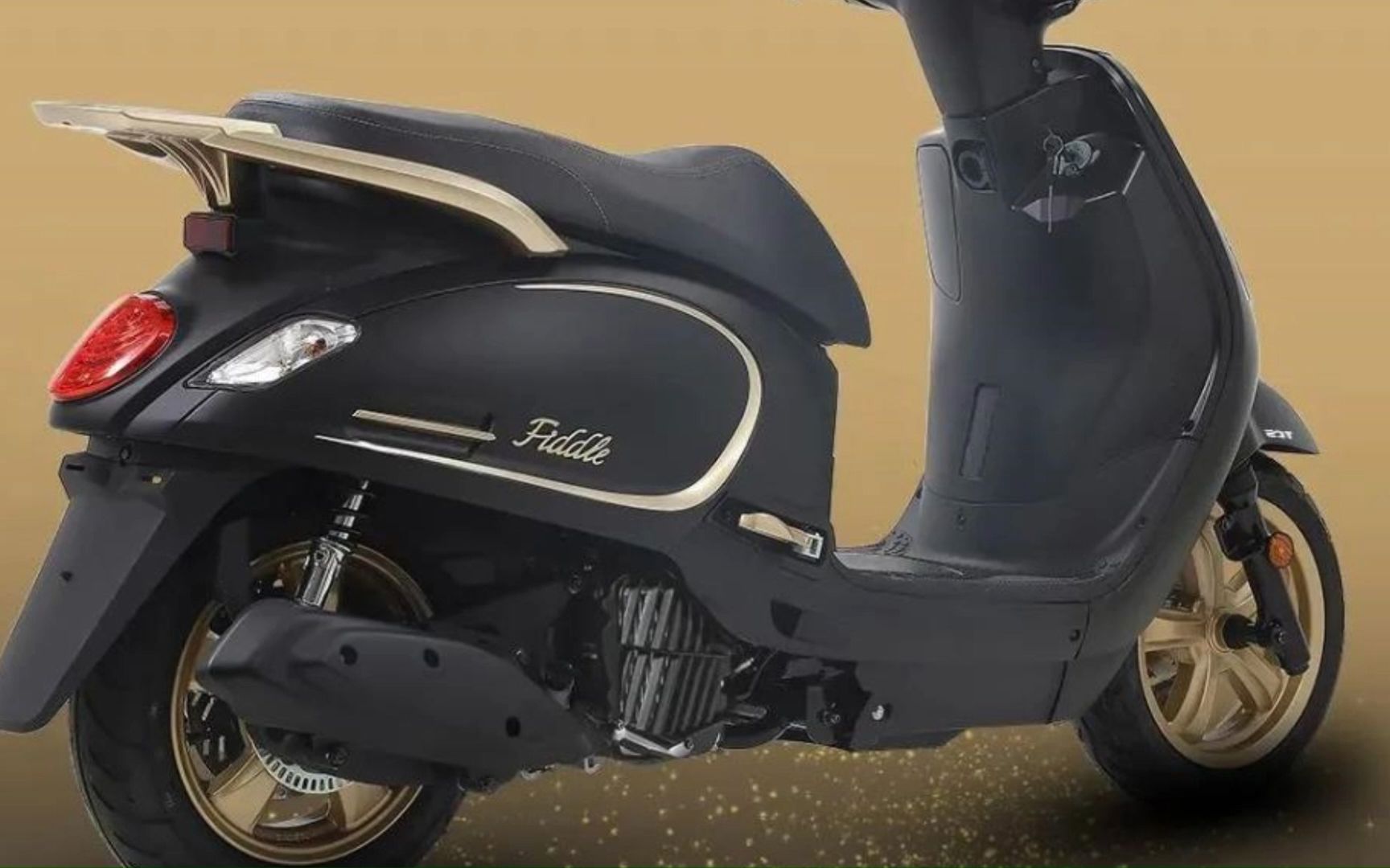 主打一个尊贵,三阳飞度125推出黑金限量版