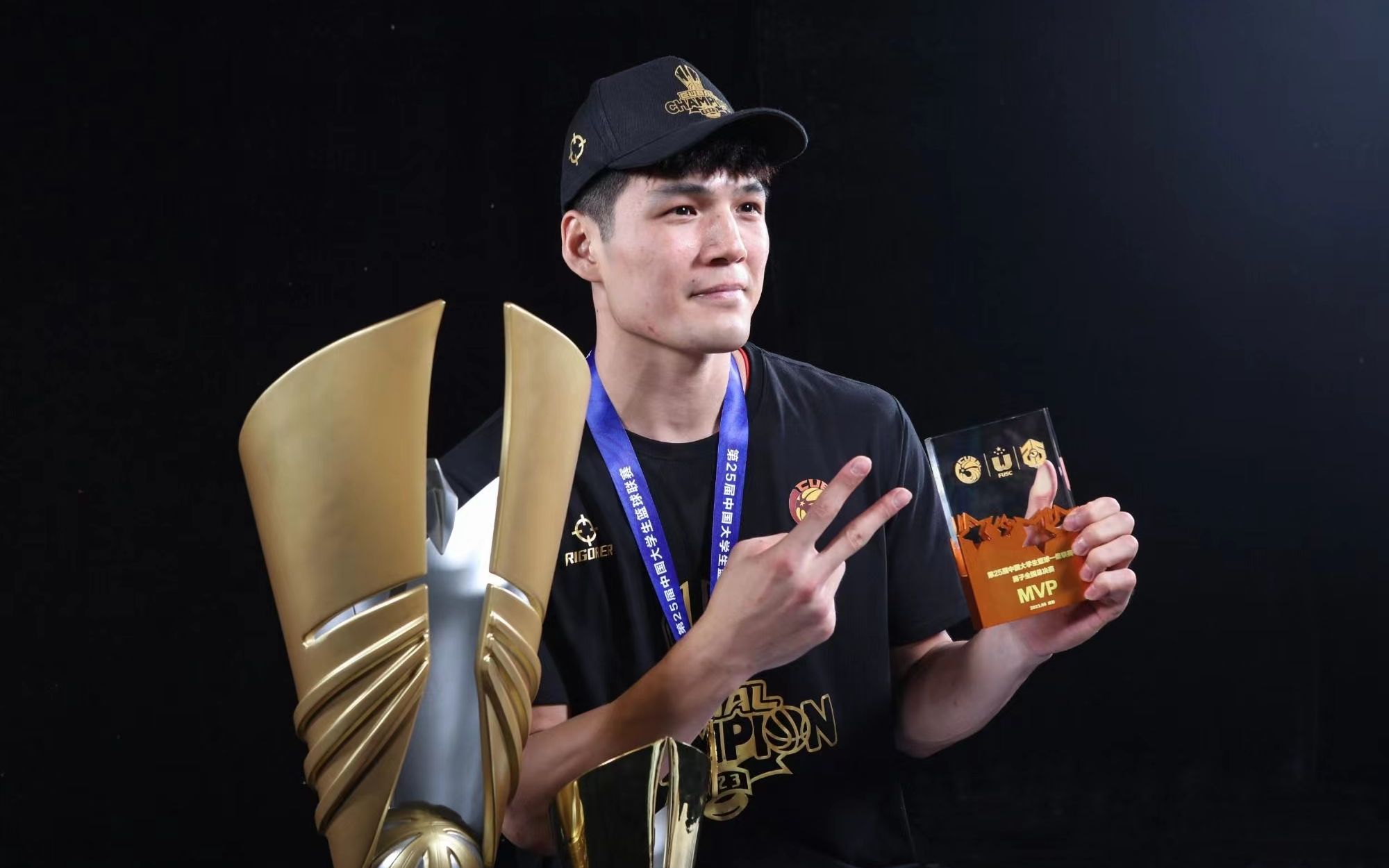 从高中复读生,到大学生联赛的复读生,陈国豪终于得偿所愿!