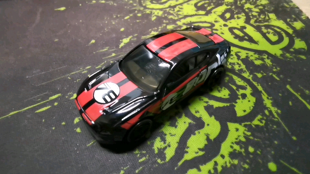 风火轮#2018福特野马gt-第一台风火轮1:64小车纪念