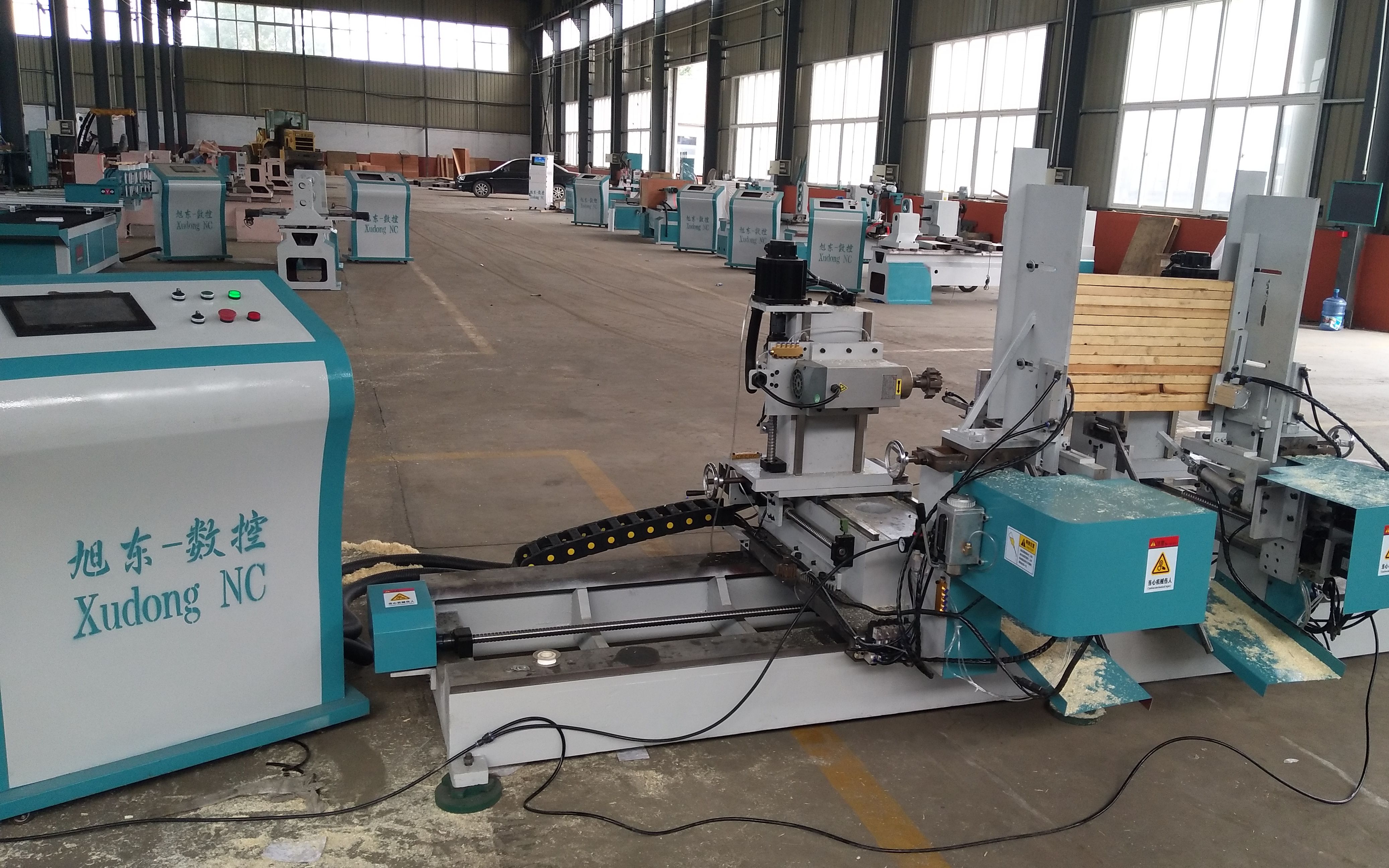 有了开榫机数控开榫机老方便了