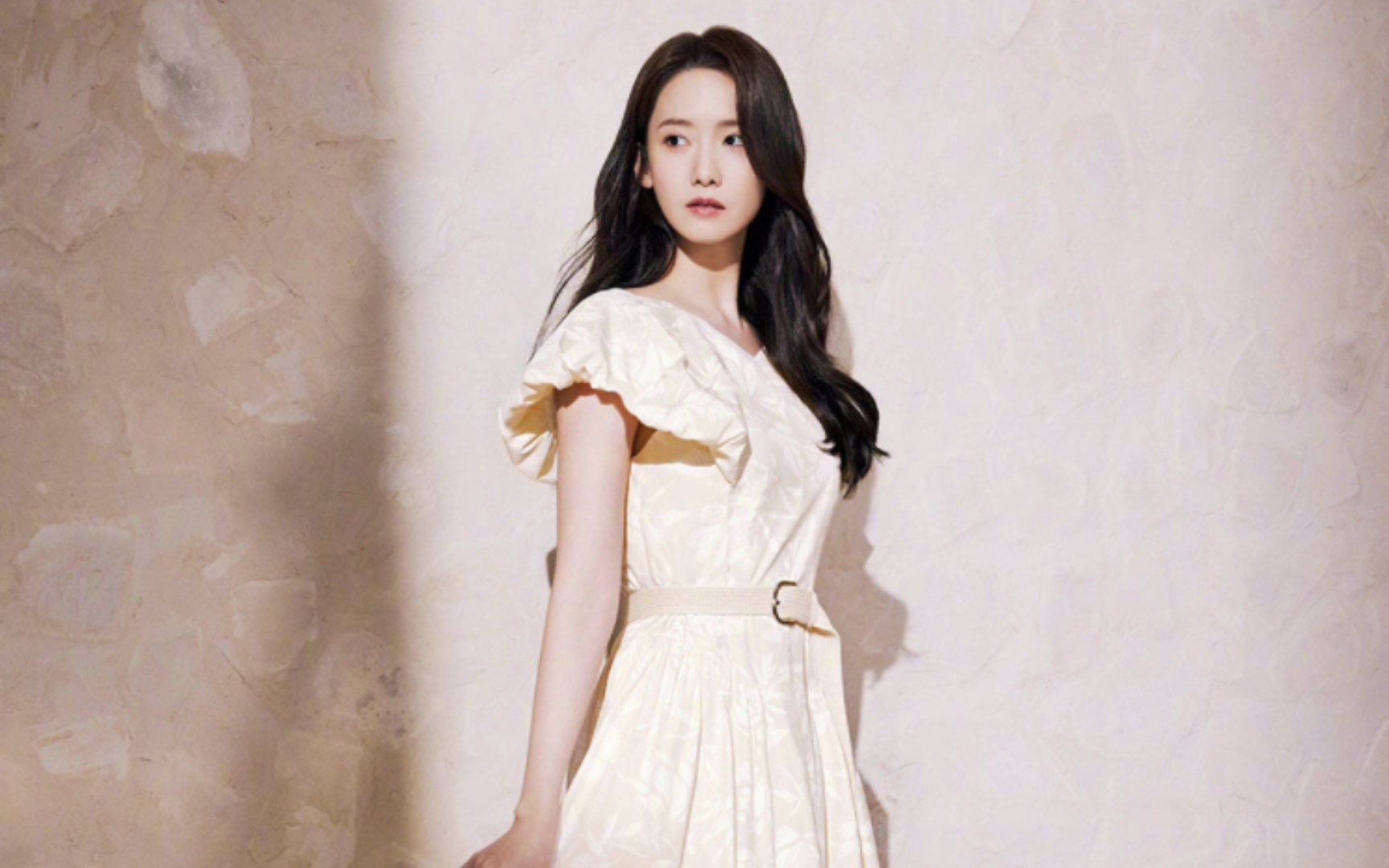 【安利】林允儿海报12