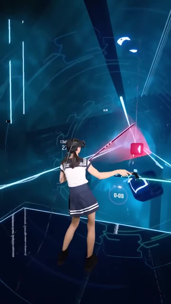 [图]【Beat Saber】看美腿小姐姐如何炫酷玩转VR游戏，节奏光剑，合集