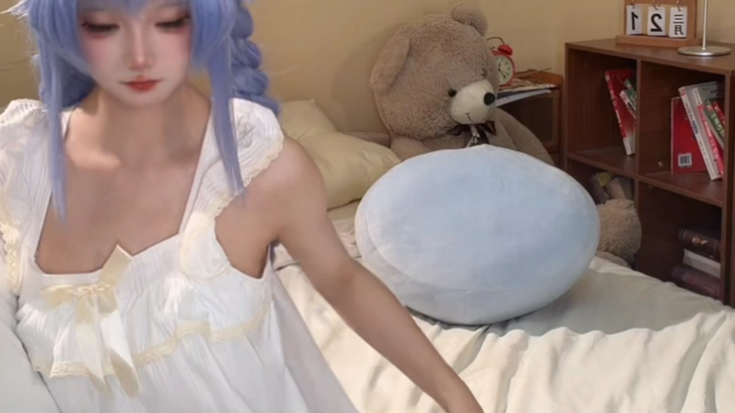 628