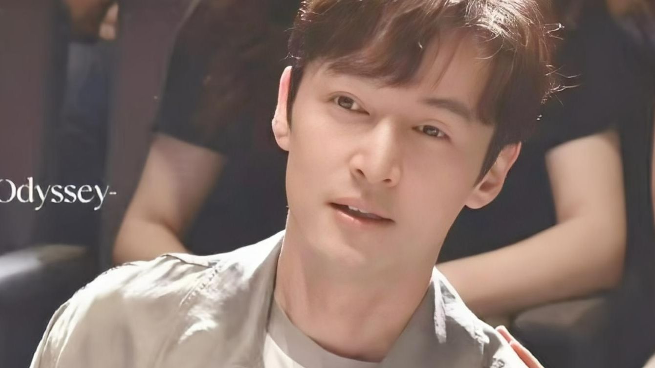 谁懂这张图的含金量?胡歌少年感真的太美好了!