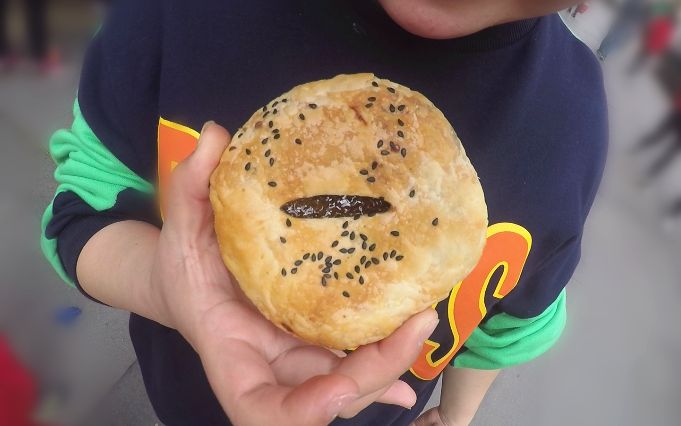 【武汉星期天】26年,2家店,排队1小时起的黄石老四门猪油饼!