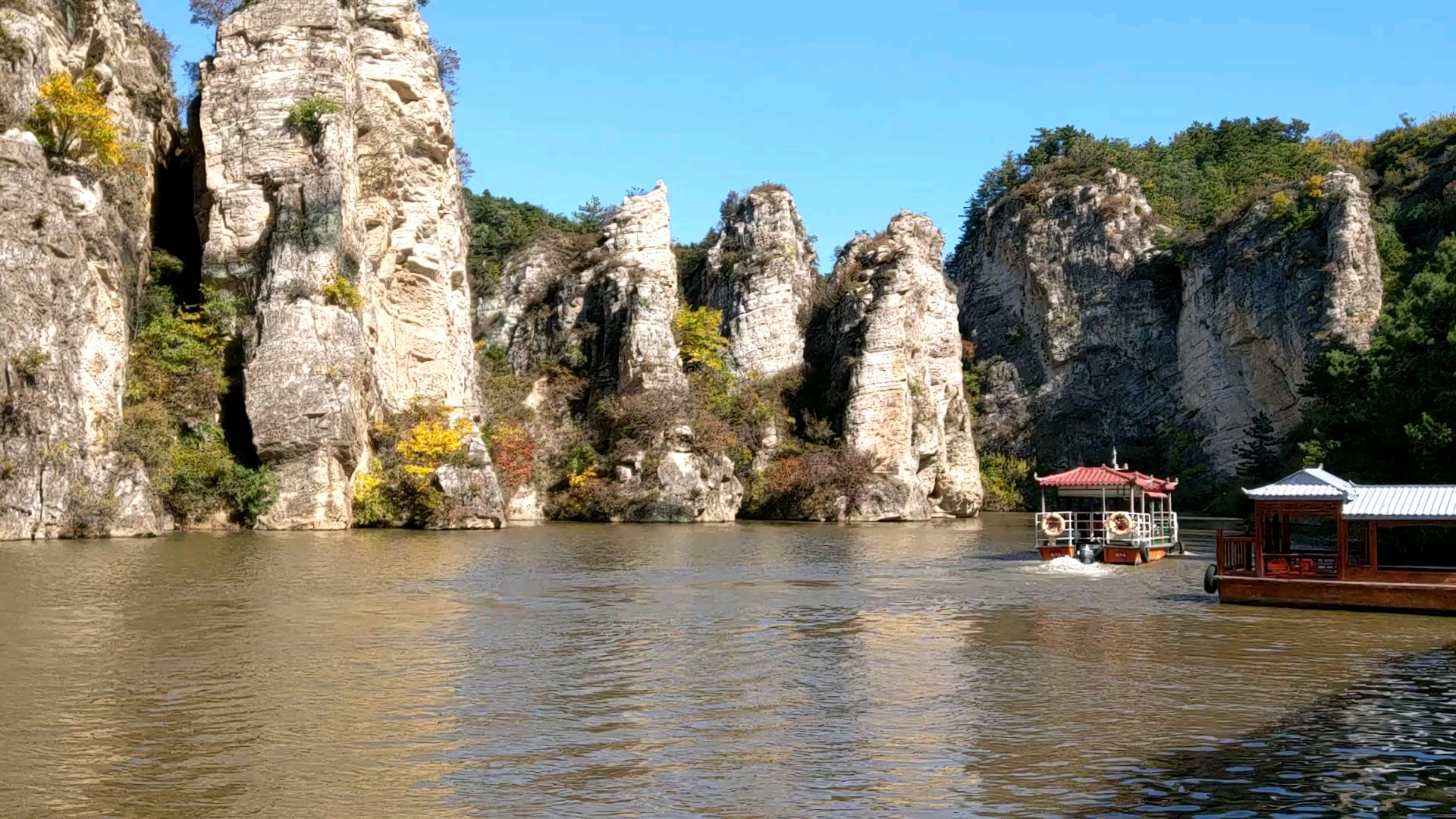 葫芦岛龙潭大峡谷图片