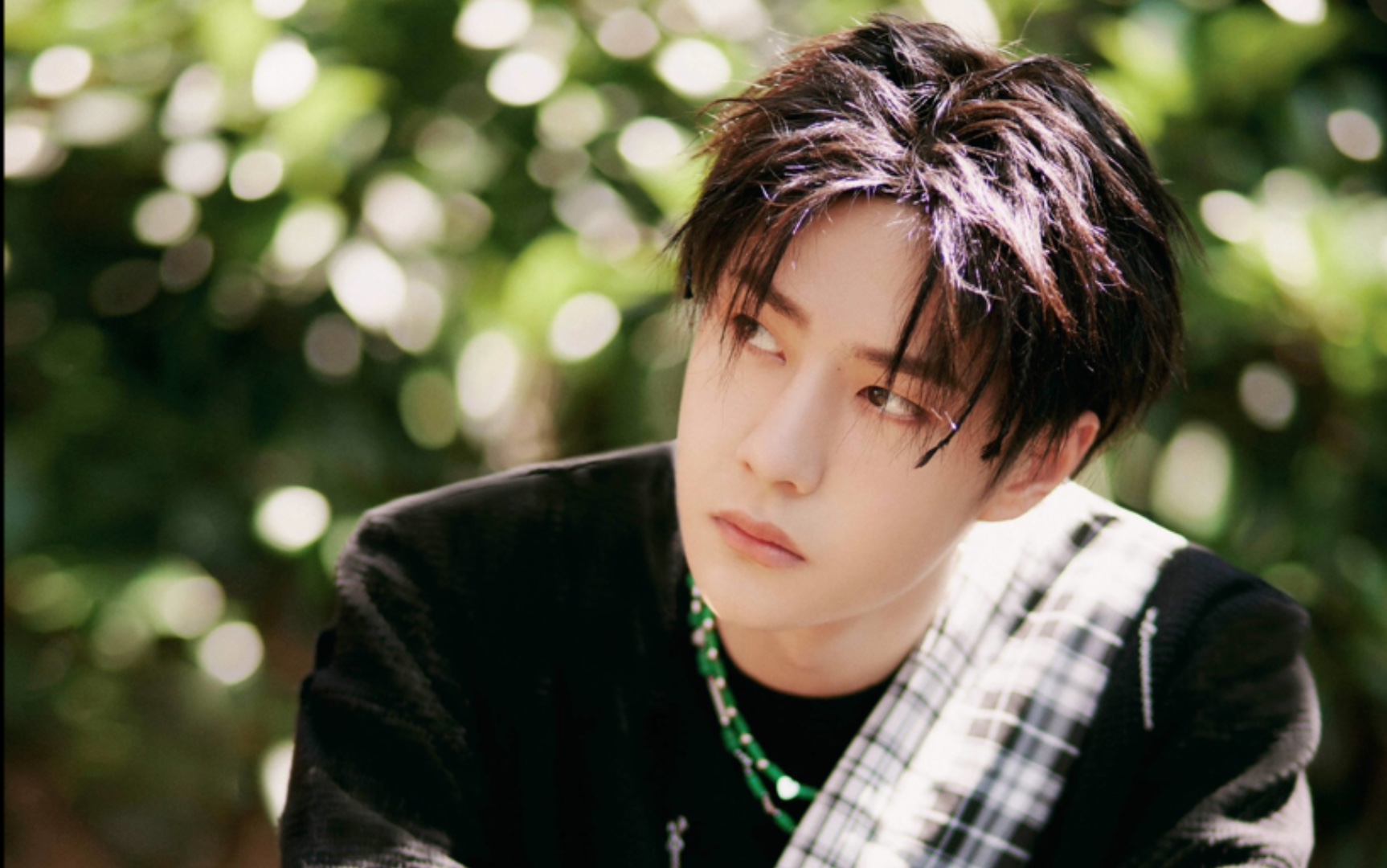 【王一博】午后阳光下一波王炸 帅爆了