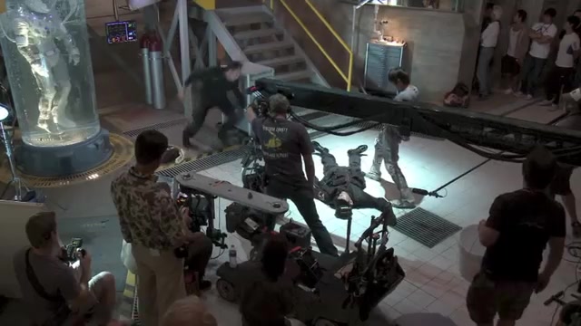 [图]G.I. Joe 2 特种部队幕后花絮：眼镜蛇指挥官和白幽灵