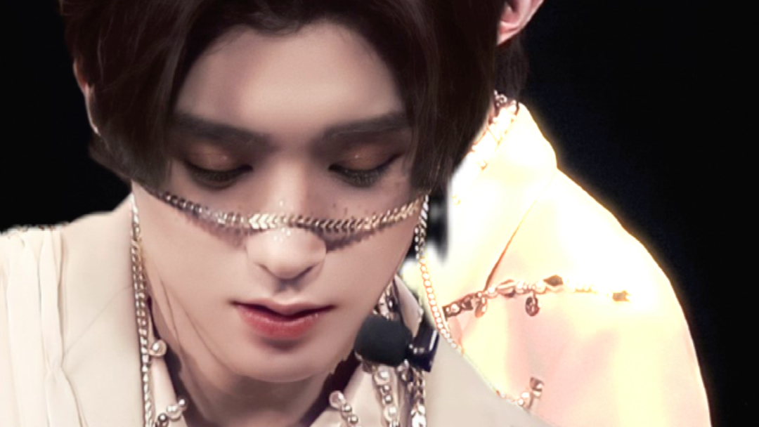 邓孝慈是蛊王吧我的亲亲老婆啊